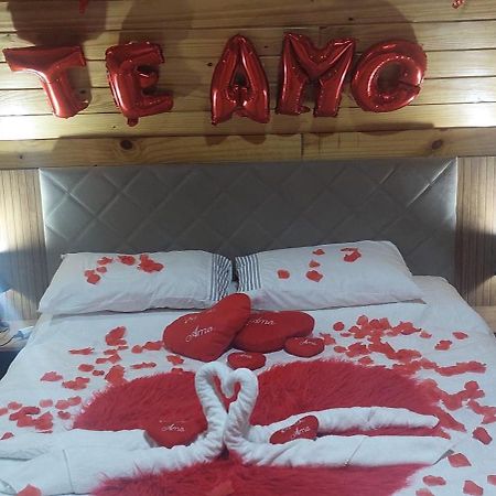 Chale Com Hidromassagem Da Vick Hotel Campos do Jordao Bagian luar foto