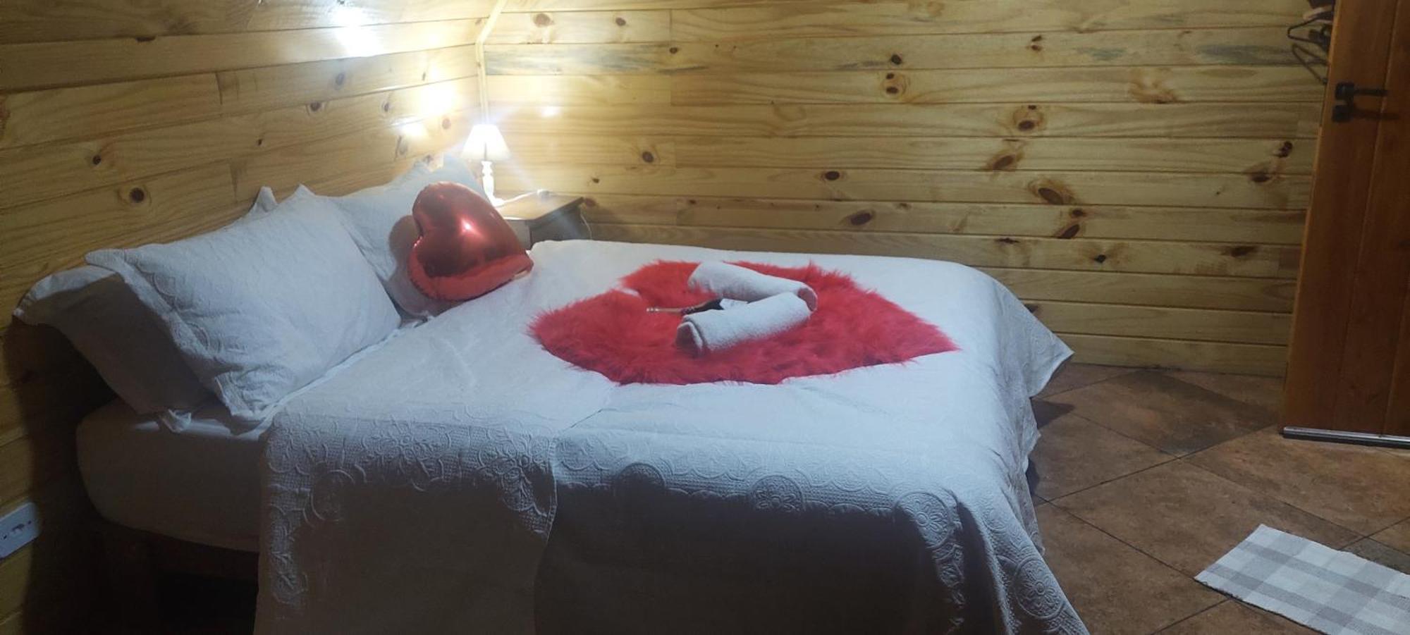 Chale Com Hidromassagem Da Vick Hotel Campos do Jordao Bagian luar foto